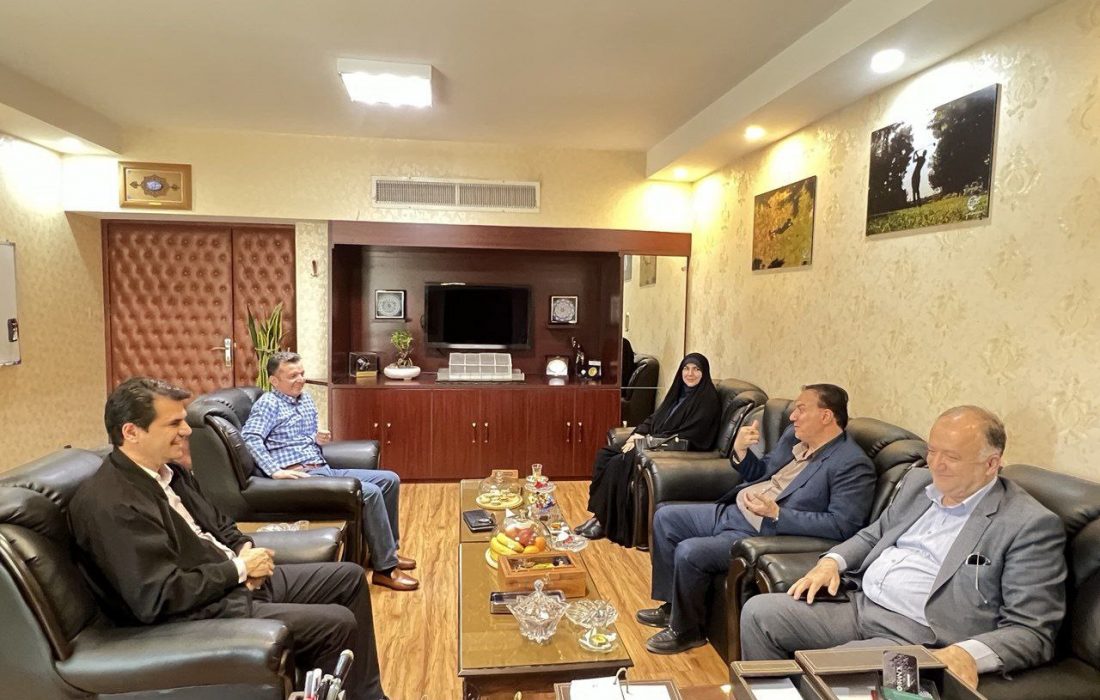دیدار فرماندار کرج با دکتر عزیزی در جهت توسعه گلف استان البرز
