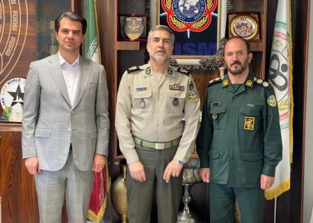 دیدار دکتر عزیزی با امیر فولادی در راستای توسعه گلف در ستادکل