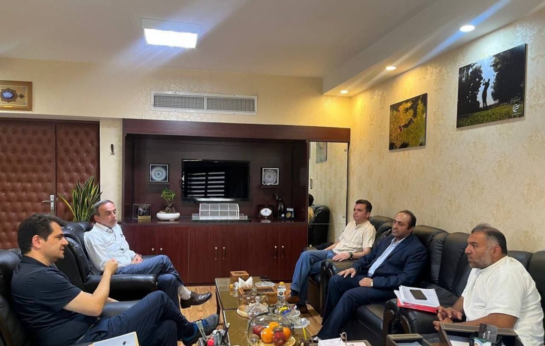 بررسی بین‌المللی شدن فعالیت‌های کروکت در نشست تخصص رئیس و دبیرکل