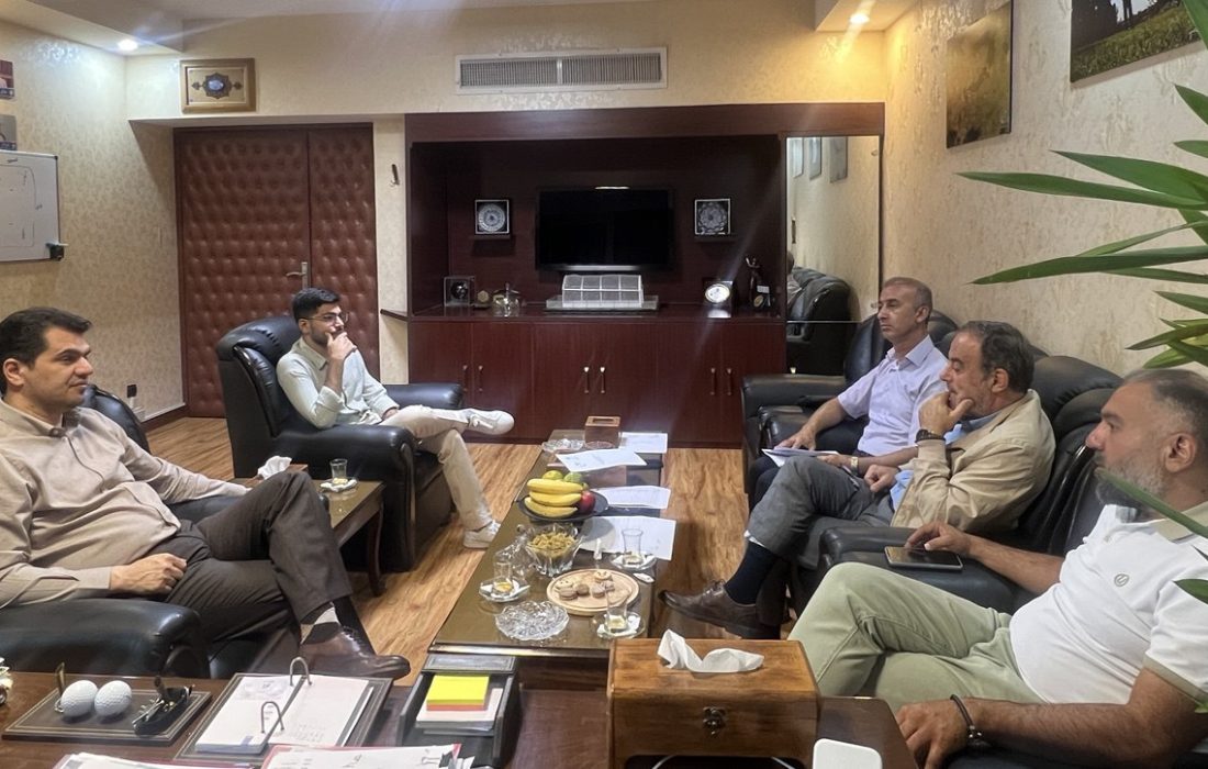 بررسی راه‌اندازی لیگ کروکت در دیدار مدیران انجمن با دکتر عزیزی