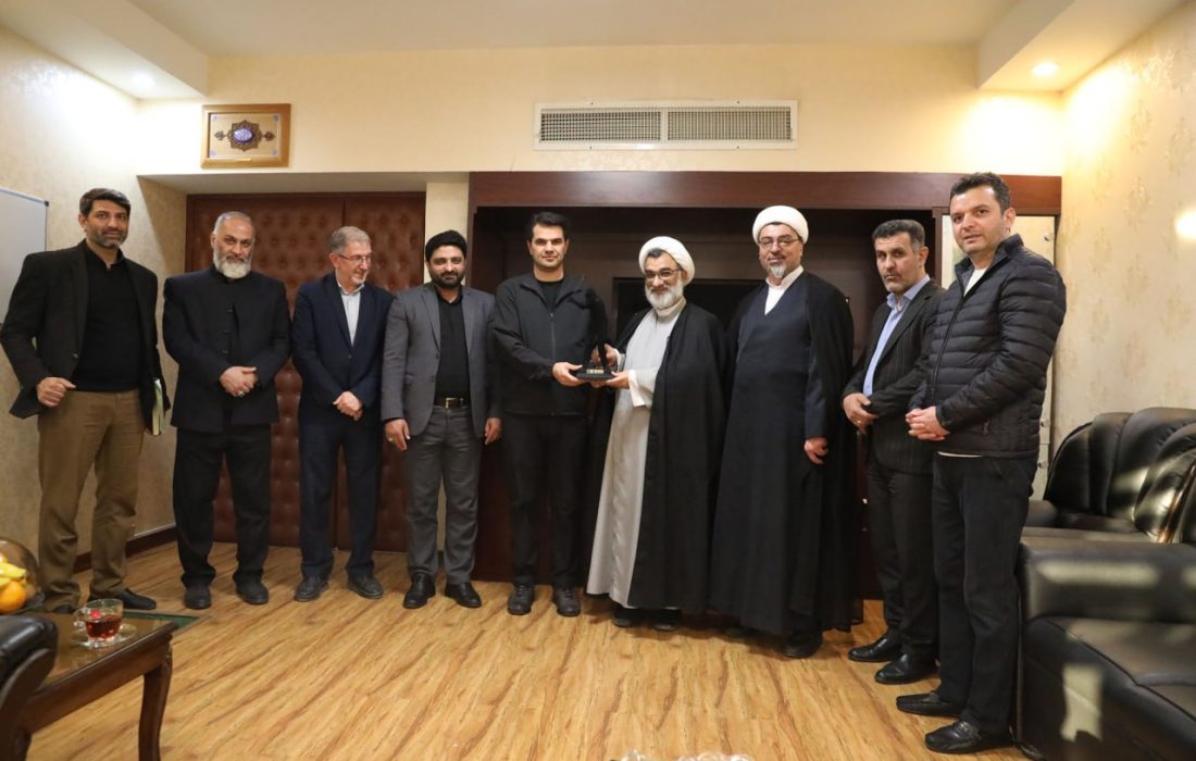 بازدید دبیر شورای عالی انقلاب فرهنگی از فدراسیون‌های گلف، شمشیربازی، موتورسواری و ‌اتومبیلرانی